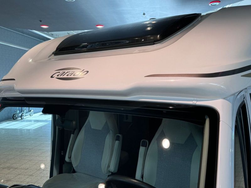 En venta Fiat Capron T68 Cámara Automática Toldo de garaje LED Blanco 2018 Santa Cruz de Tenerife foto 8