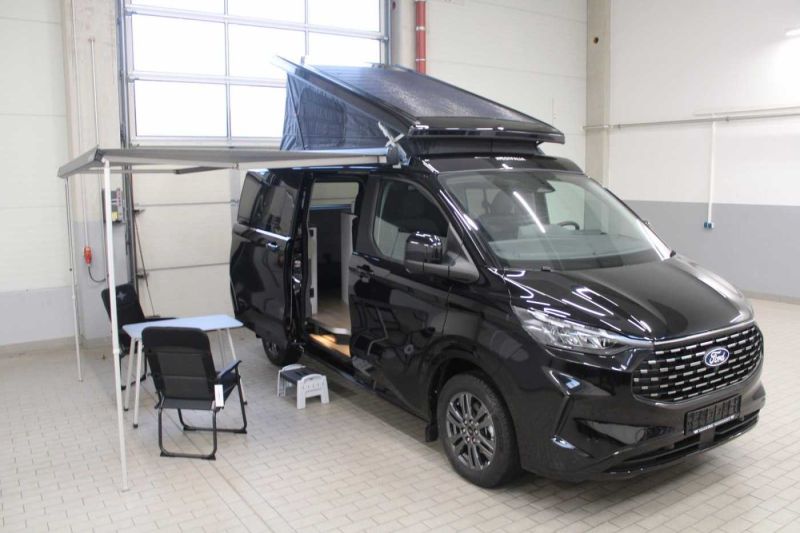 En venta Ford Tourneo Custom Nugget L1 Negro 2025 Santa Cruz de Tenerife foto 5