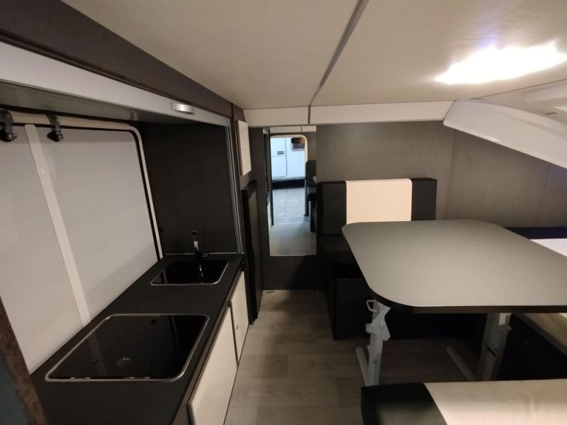 En venta Across AVENTOUR Blanco 2025 Teruel foto 2