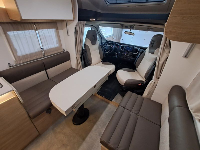 En venta Challenger Challenger Fiat 317 Ultimate Edition Automatic Blanco 2026 Barcelona foto 7