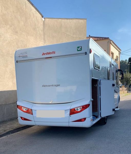 En venta Dethleffs Advantatge T 7051 EB Blanco 2015 Barcelona foto 2