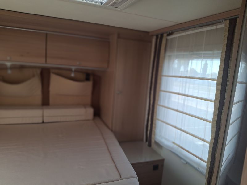 En venta Bürstner IXEO IT 734 Metálico 2012 Navarra foto 9