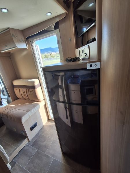 En venta Bürstner IXEO IT 734 Metálico 2012 Navarra foto 13