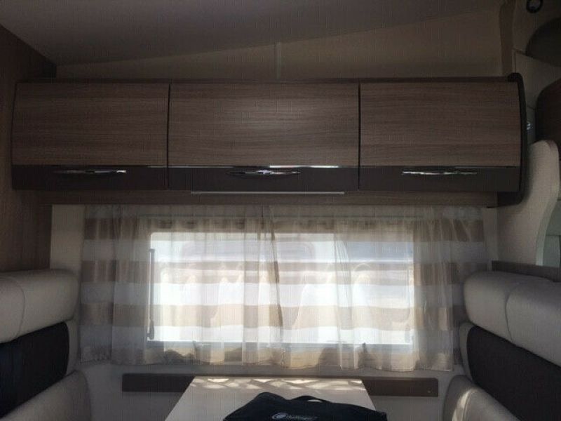 En venta Ford Wohnmobil Challenger C394 Genisis - 30.000,00 EUR Blanco 2016 Madrid foto 10