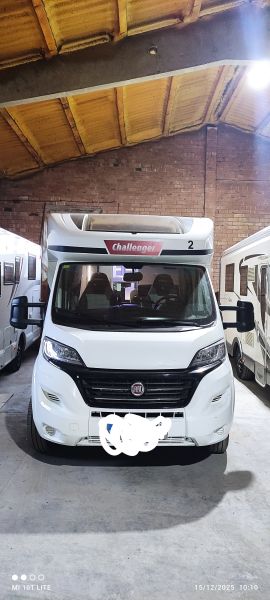 En venta Challenger 396 vip Blanco 2020 Barcelona foto 4