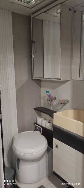 En venta Challenger 396 vip Blanco 2020 Barcelona foto 11