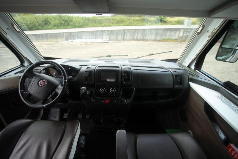 En venta Benimar AMPHITRYON 967 Blanco 2020 Lugo foto 4