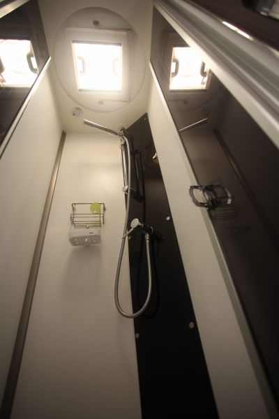 En venta Benimar AMPHITRYON 967 Blanco 2020 Lugo foto 7