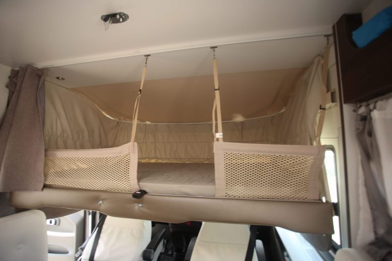 En venta Benimar AMPHITRYON 967 Blanco 2020 Lugo foto 8