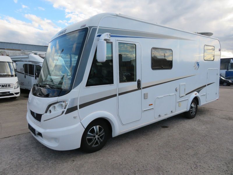 En venta Knaus Sky I 650 LEG  Blanco 2012 Madrid foto 1