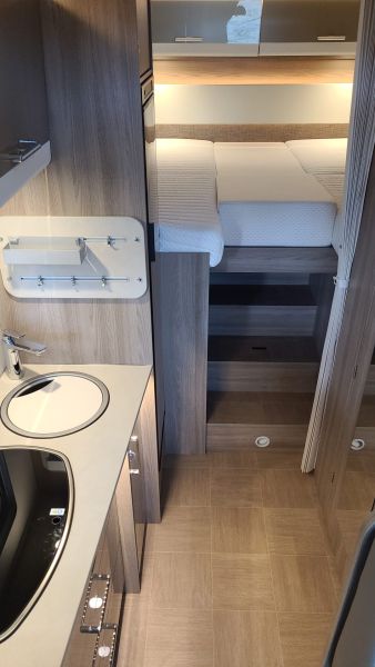 En venta LMC Elemento T 668 G Blanco 2020 Madrid foto 15