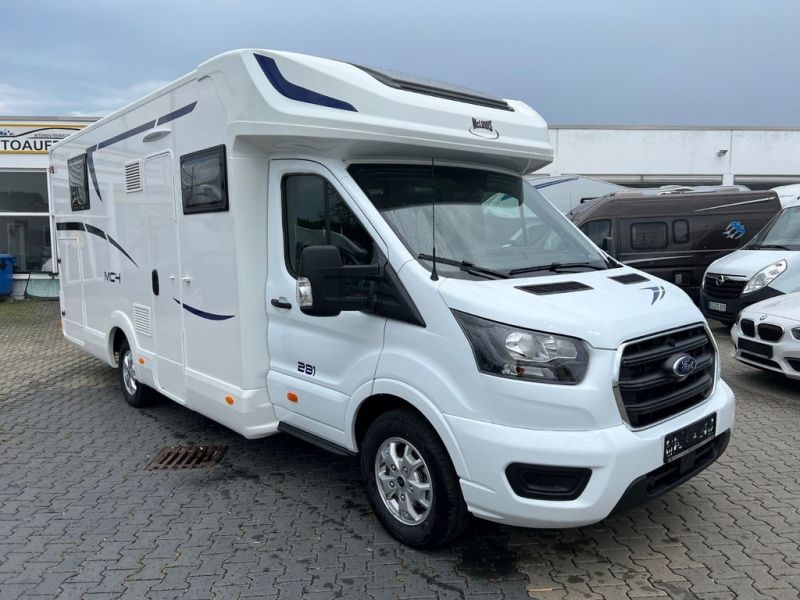 En venta McLouis MC 4 281 Blanco 2022 Madrid foto 7