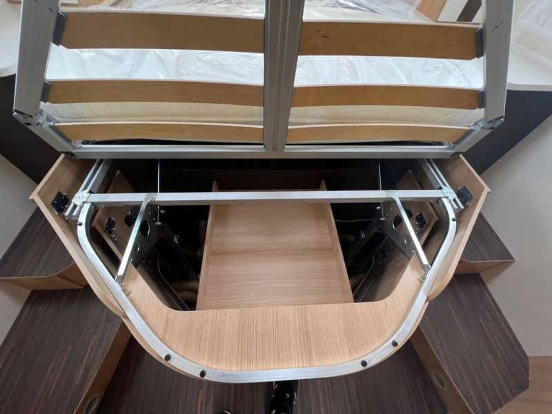 En venta McLouis MC 4 281 Blanco 2022 Madrid foto 20