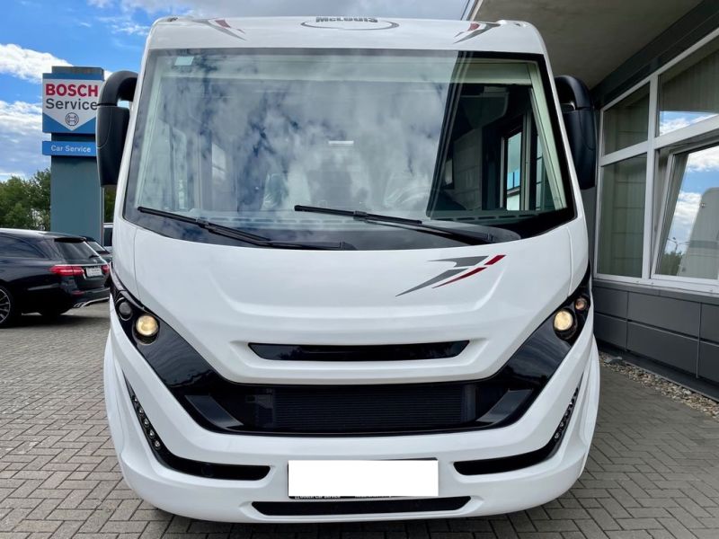 En venta McLouis NEVIS 881G Blanco 2020 Madrid foto 2