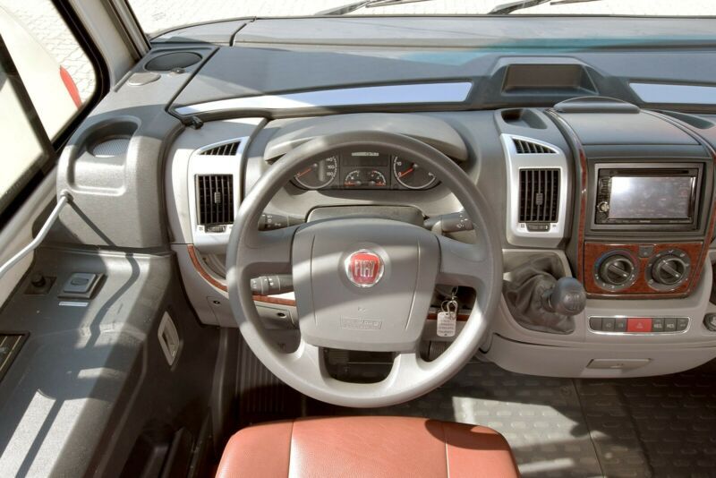 En venta Niesmann + Bischoff Arto 64 G Blanco 2013 Madrid foto 9