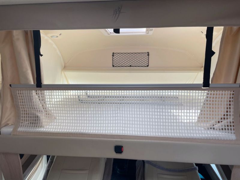 En venta Rapido 8066DF Premium Edition Blanco 2019 Madrid foto 4