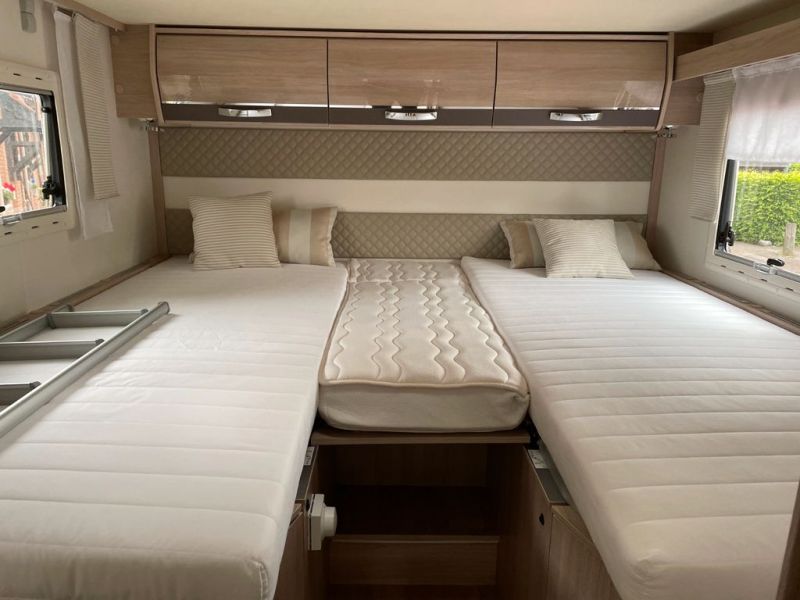 En venta Rapido 8066DF Premium Edition Blanco 2019 Madrid foto 11