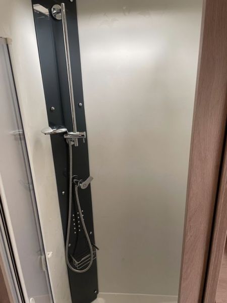 En venta Rapido 8066DF Premium Edition Blanco 2019 Madrid foto 12