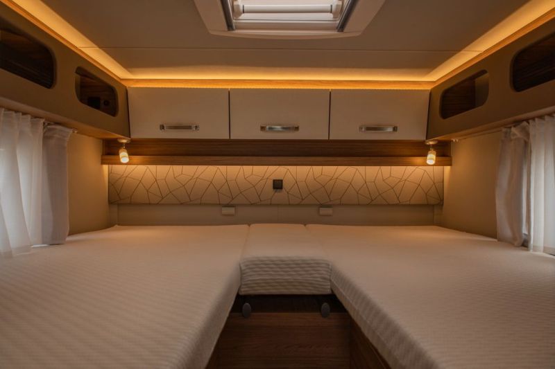 En venta Weinsberg CaraCompact 600 MEG Pepper Blanco 2022 Madrid foto 20