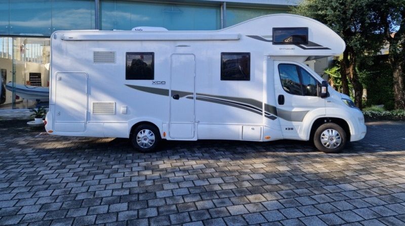 En venta XGO Dinamic 39 Blanco 2021 Madrid foto 2