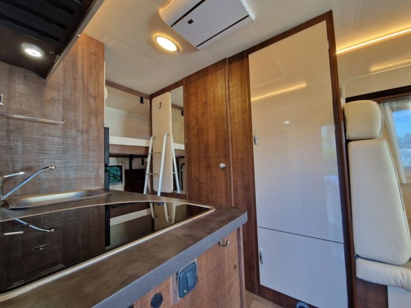 En venta XGO Dinamic 39 Blanco 2021 Madrid foto 3