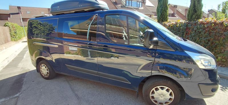 En venta Ford Transit Custom Azul 2015 Madrid foto 1