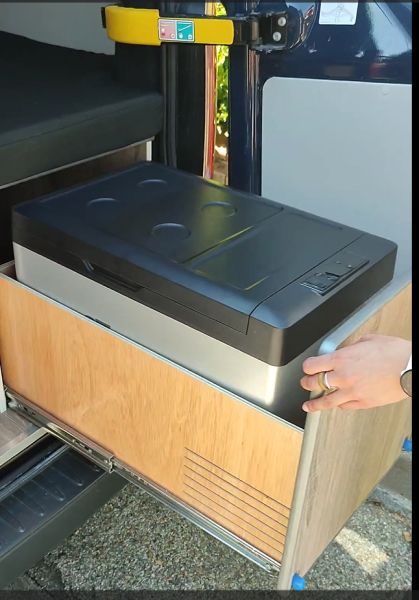 En venta Ford Transit Custom Azul 2015 Madrid foto 4