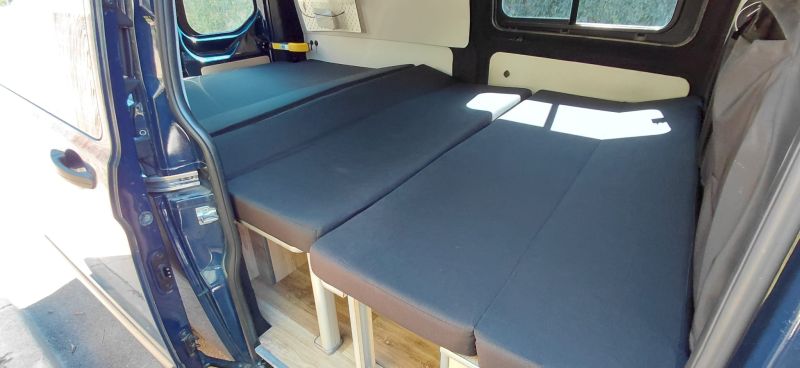 En venta Ford Transit Custom Azul 2015 Madrid foto 8