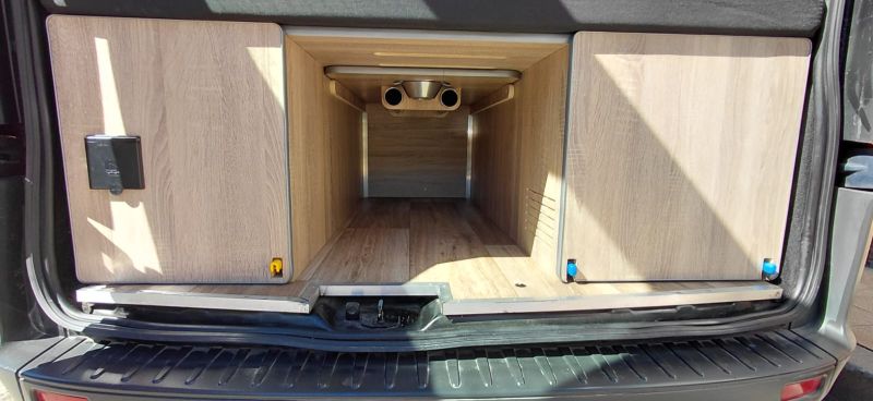 En venta Ford Transit Custom Azul 2015 Madrid foto 11