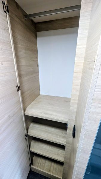 En venta Challenger 380 Start edition  Blanco 2022 Barcelona foto 9