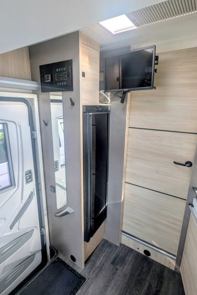 En venta Challenger 380 Start edition  Blanco 2022 Barcelona foto 18