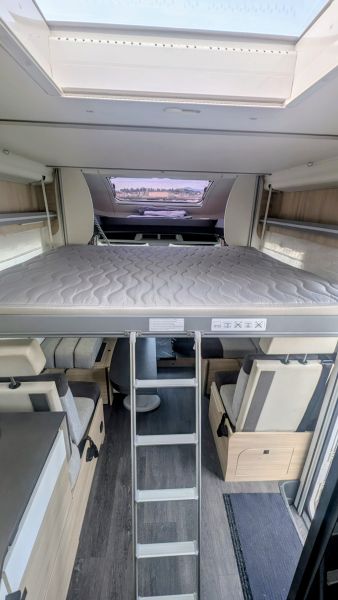 En venta Challenger 380 Start edition  Blanco 2022 Barcelona foto 19