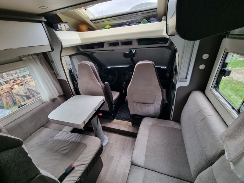 En venta Benimar Tessoro 442 Blanco 2021 Cantabria foto 3