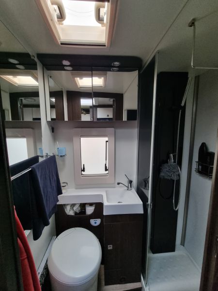 En venta Benimar Tessoro 442 Blanco 2021 Cantabria foto 4