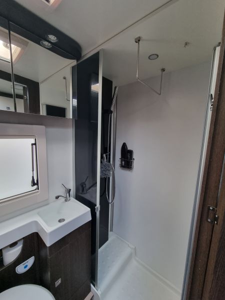 En venta Benimar Tessoro 442 Blanco 2021 Cantabria foto 5