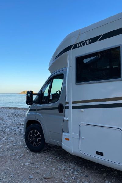 En venta Laika ECOVIP 3010 L Blanco 2025 Alicante foto 2