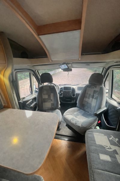 En venta Bürstner T605 Blanco 2005 Córdoba foto 6