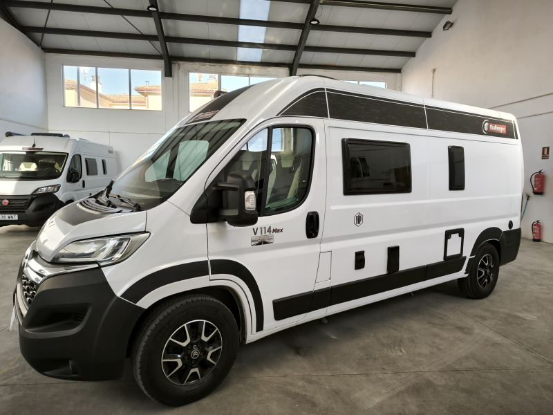 En venta Challenger 114 MAX VIP ROAD EDITION Blanco 2023 Salamanca foto 2