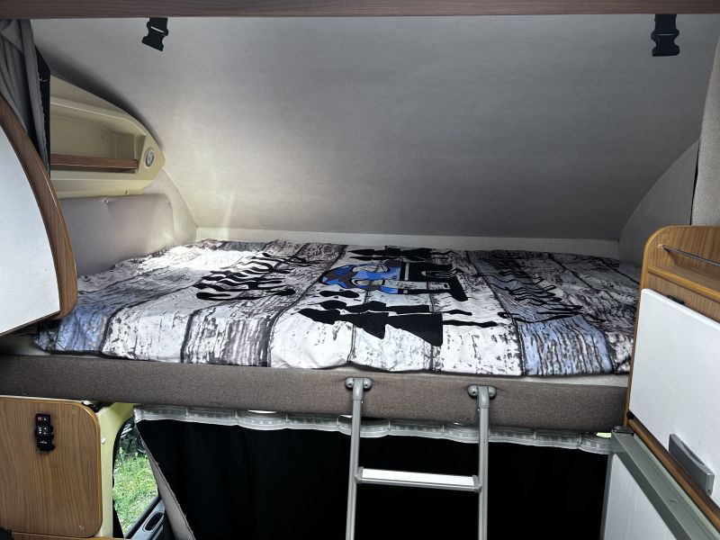 En venta Blucamp Sky500 Blanco 2006 Barcelona foto 4