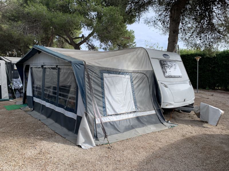 En venta Caravelair Antares 486 luxe Blanco 2008 Barcelona foto 3