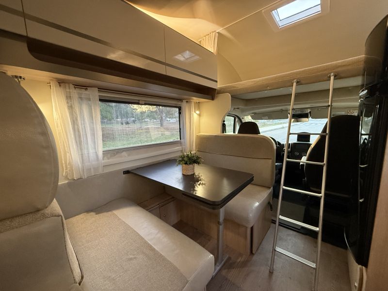 En venta Giotti LineGlobecar Siena 440 Privilege Blanco 2021 Valencia foto 4