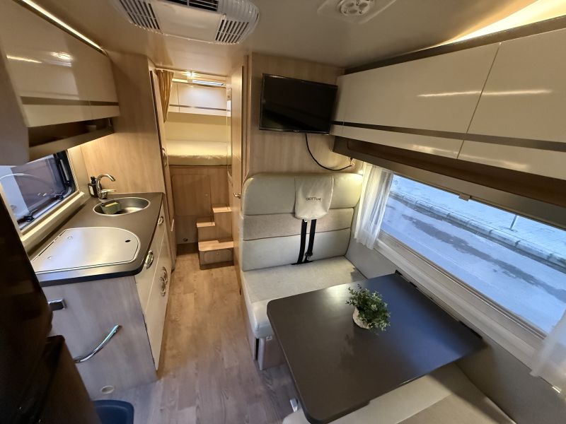 En venta Giotti LineGlobecar Siena 440 Privilege Blanco 2021 Valencia foto 10