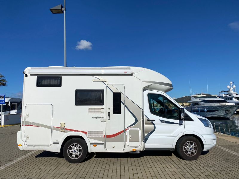 En venta Challenger Genesis 194 Blanco 2017 Álava foto 3