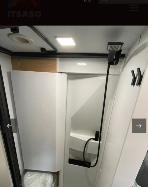 En venta Adria Twin 600 SPB 2025 Blanco 2025 Barcelona foto 12