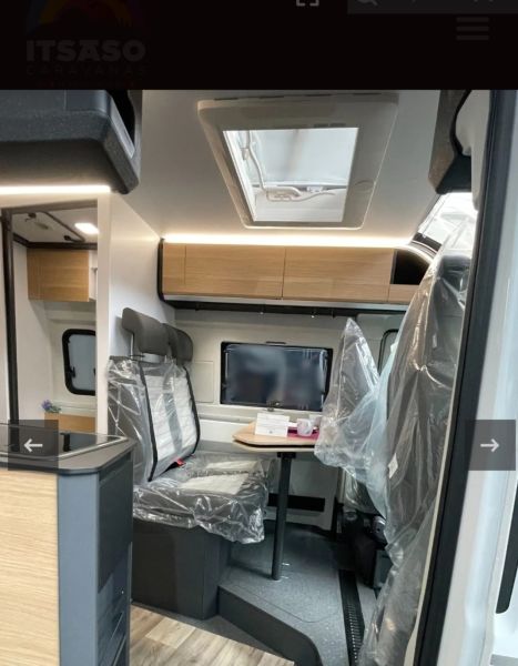 En venta Adria Twin 600 SPB 2025 Blanco 2025 Barcelona foto 17