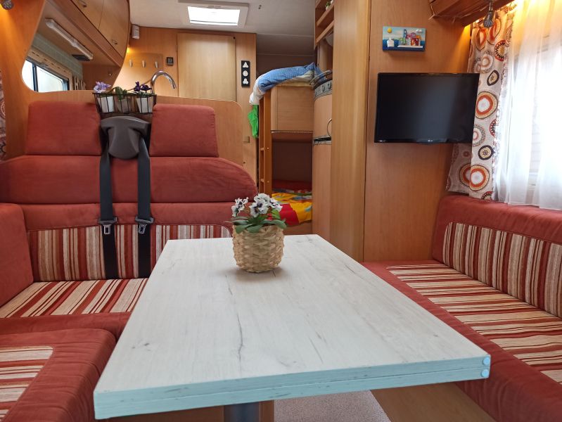 En venta Eura Mobil Ford Transit Blanco 2006 Madrid foto 3