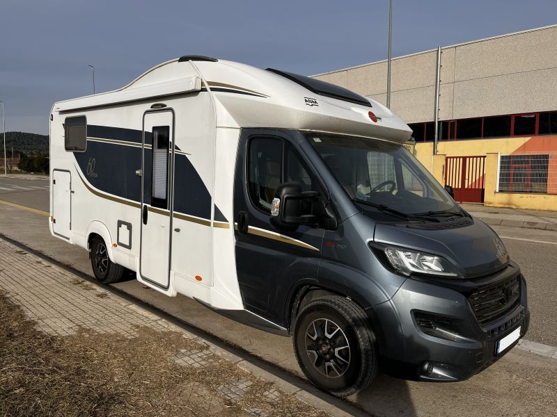 En venta Bürstner Ixeo Time 726G 60 Edition Blanco 2020 Barcelona foto 1