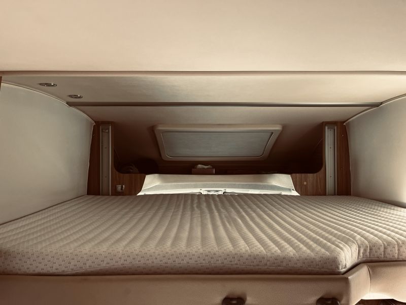 En venta Bürstner Ixeo Time 726G 60 Edition Blanco 2020 Barcelona foto 8