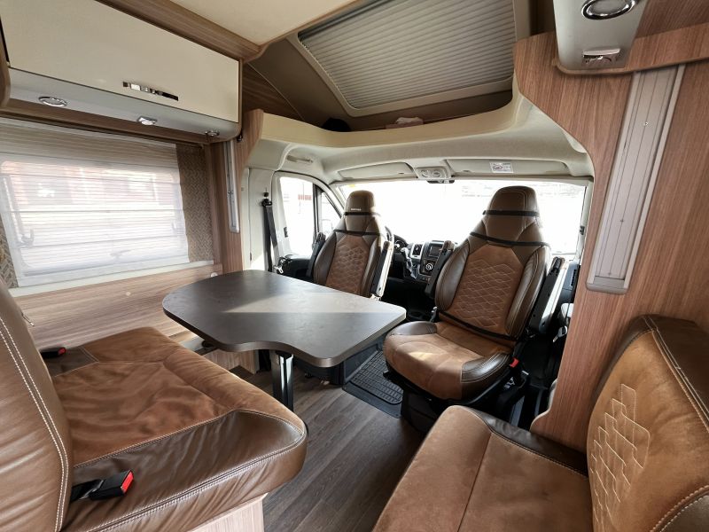 En venta Bürstner Ixeo Time 726G 60 Edition Blanco 2020 Barcelona foto 13