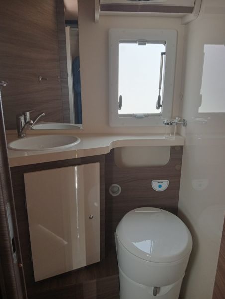 En venta McLouis Nevis 881 G Blanco 2025 Guipúzcoa foto 9